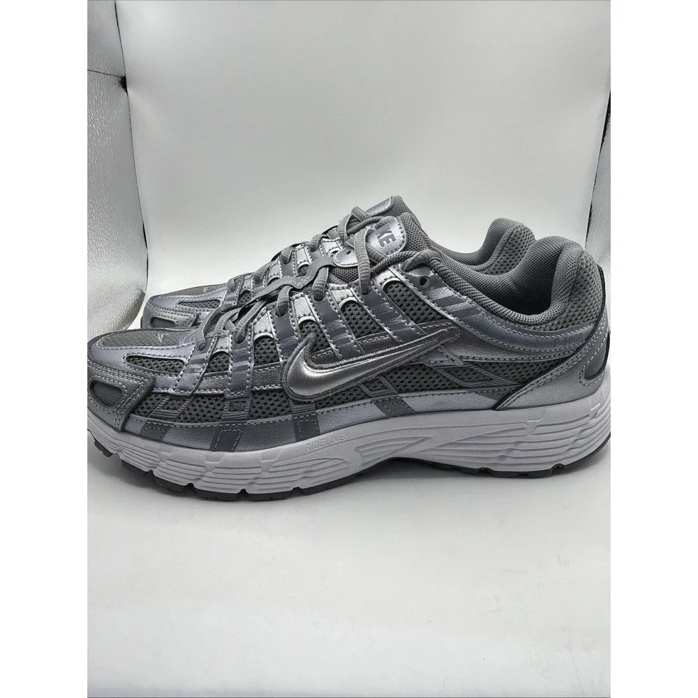 Nike Youth P-6000 Grade-School Metallic Cool Grey. Size‎ 5.5 Youth. New